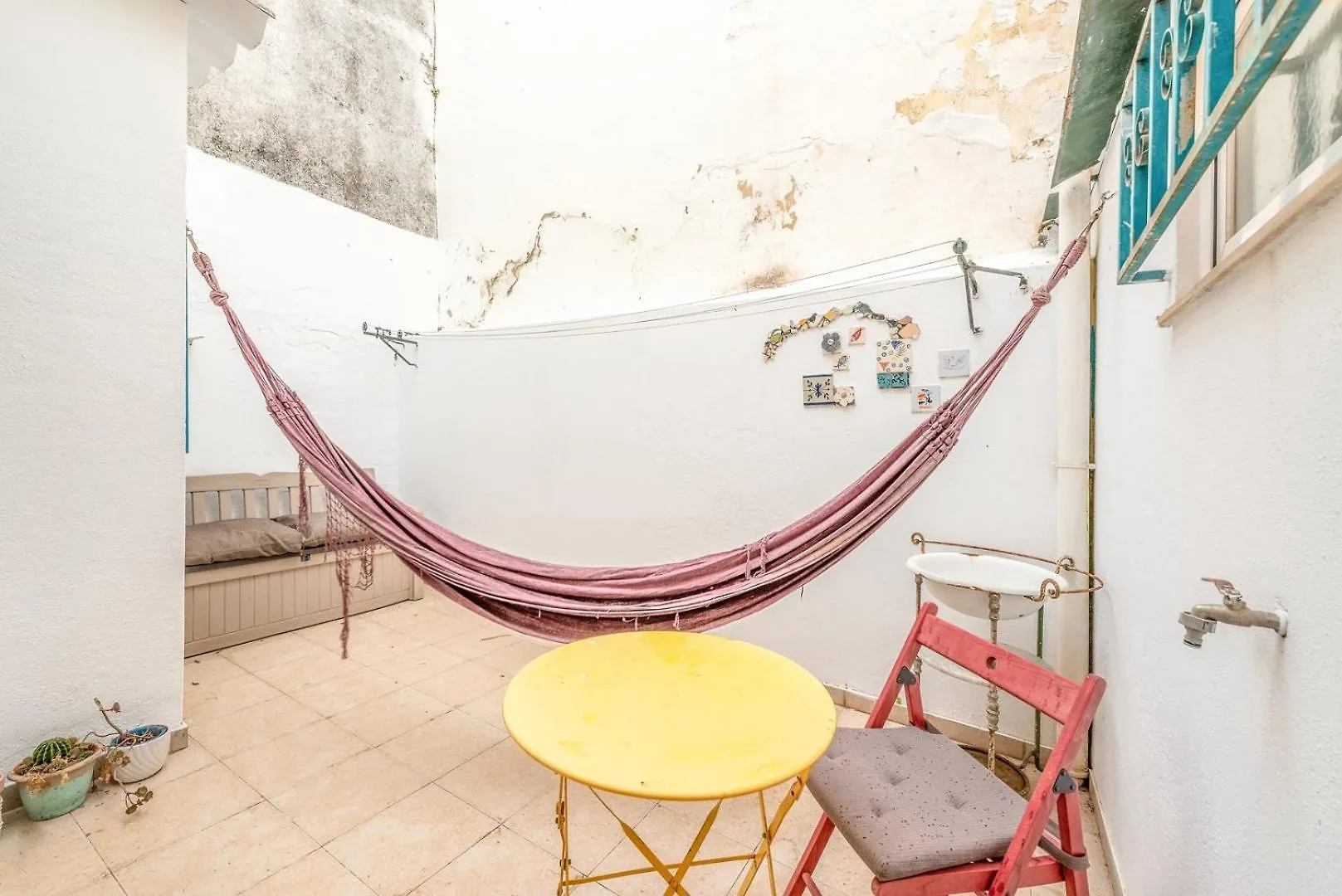 Guestready - Cozy Estefania - An Artists Corner! Лиссабон