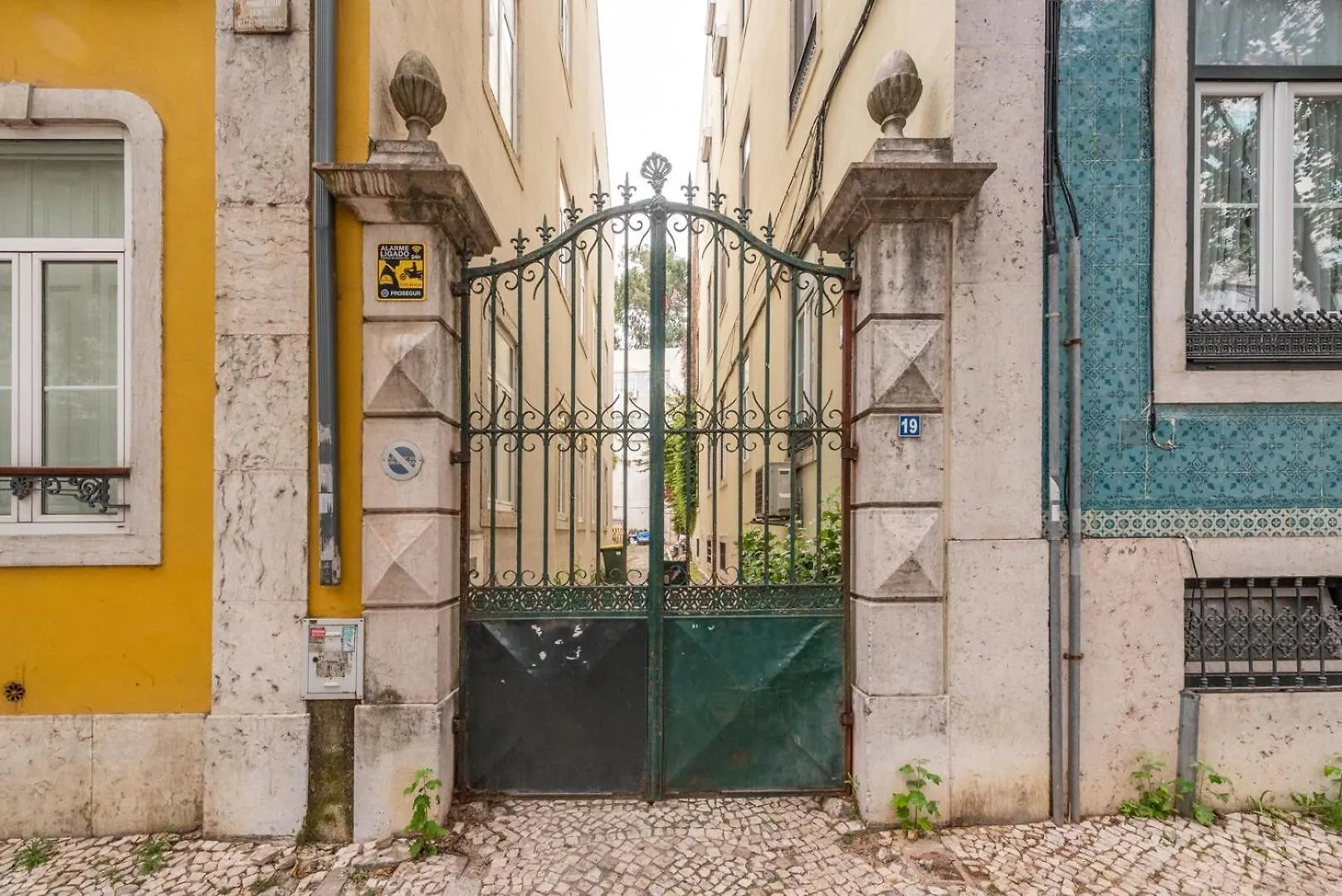 Apartamento Guestready - Cozy Estefania - An Artists Corner! Lisboa Portugal
